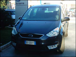 Ford Galaxy Express 999